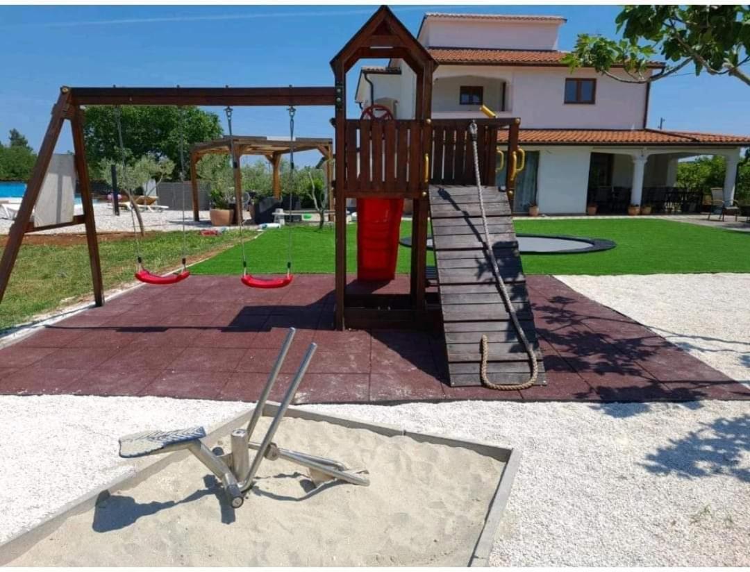 Mobilehome Elena Premium With Pool, Istria Banjole Luaran gambar